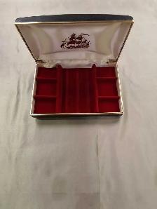 Cool Vintage Boat Jewelry Box