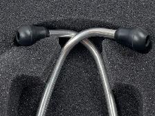 Brand New 3M Littmann Classic III Stethoscope 5620 Black/Silver - Photo 10