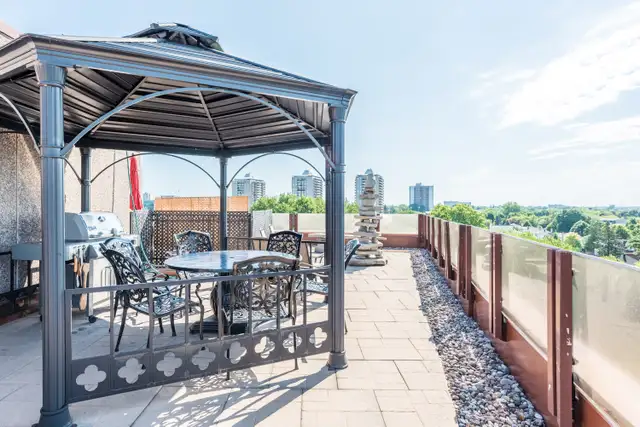 1 Bed   Den 1 Bath June, biking distance to uOttawa & the Market - Photo 9