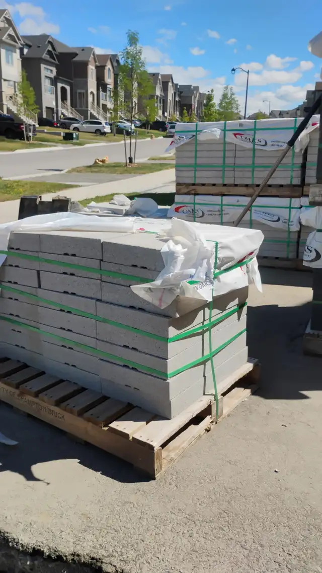 Labourers available. - Photo 2