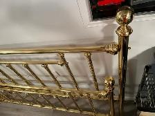 Brass King Size Bed - Photo 4