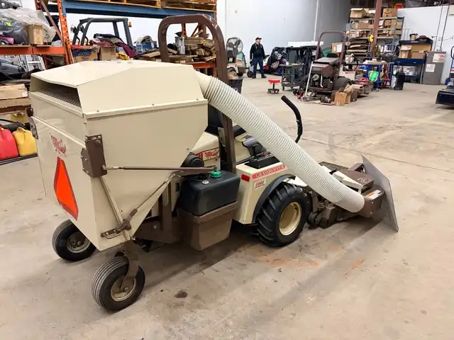 2019 GRASSHOPPER 725DT6 ZERO TURN MOWER-JOHN DEERE,KUBOTA ETC - Photo 4