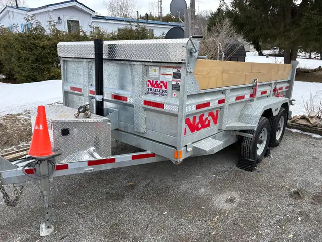 Hauling and Dump Services