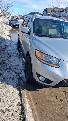 2010 Hyundai Santa Fe for sale as is, no safety