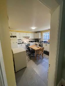 Private furnished room for rent - Photo 3