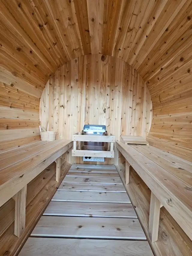 DEMO SALE! 7x6 Cedar Barrel Sauna - WOOD FIRED. - Photo 2