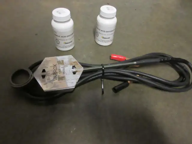 Varrox Varroa Mite Vaporizer - Photo 4