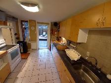 SUPERBE 4 ½ MEUBLÉ AVEC JARDINET ET COUR ARRIÈRE – LE PLATEAU - Photo 6