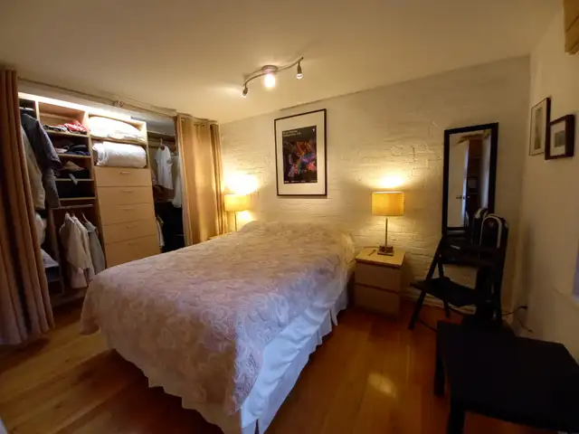 SUPERBE 4 ½ MEUBLÉ AVEC JARDINET ET COUR ARRIÈRE – LE PLATEAU - Photo 8