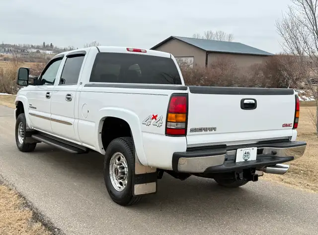 2007 GMC Sierra 2500 GFX SLT HD 4x4 LBZ Diesel VERY CLEAN! - Photo 6