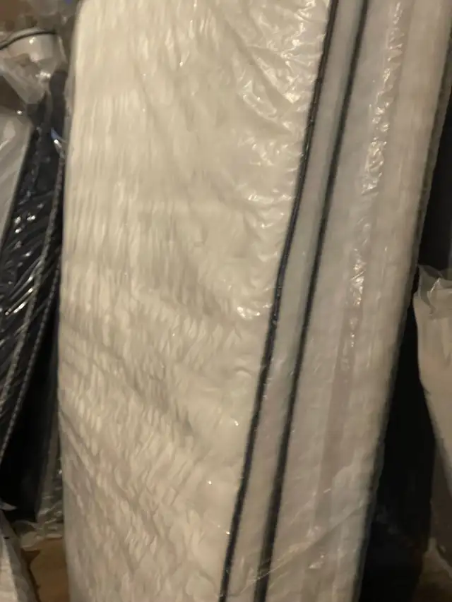 Brand New KING PILLOWTOP (12 Inch) FREE DELIVERY - Photo 7