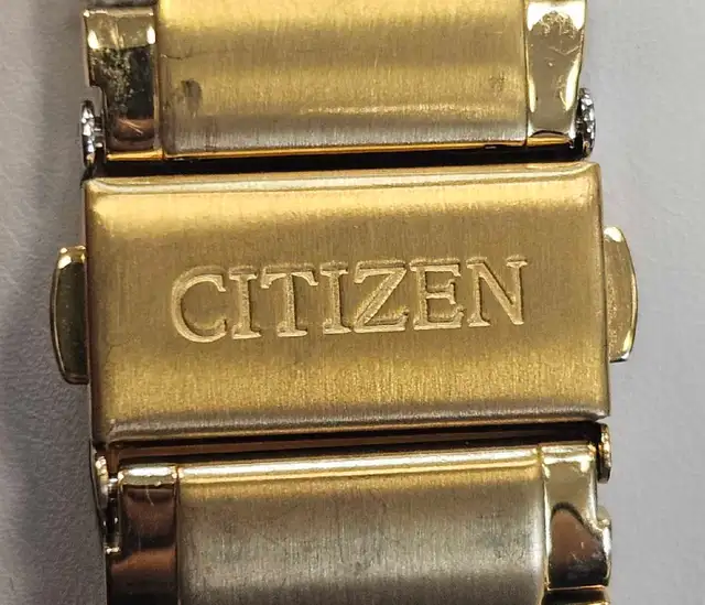 Citizen Eco Drive Wrist Watch - Photo 5