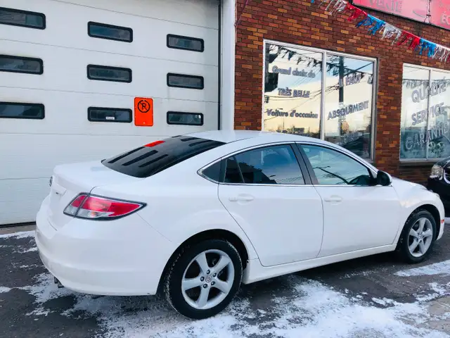 MAZDA 6 GS i4/FIABLE 2.5L/ TRÈS BONNE MÉCANIQUE/ TRÈS PROPRE - Photo 6