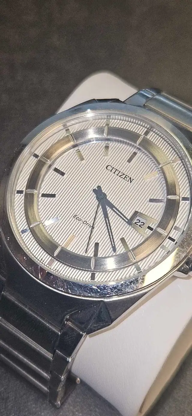 Citizen Eco Drive Wrist Watch - Photo 3