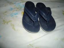 CROCS FLIP FLOPS FOR WOMEN SIZE (7)