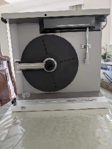 MITSUBISHI LT-640 and LT5V LINEAR TRACKING TURNTABLES - Photo 2