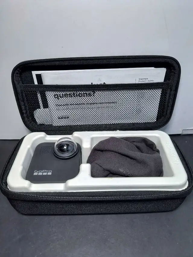 GOPRO HERO MAX 360 1ST GEN W/CASE