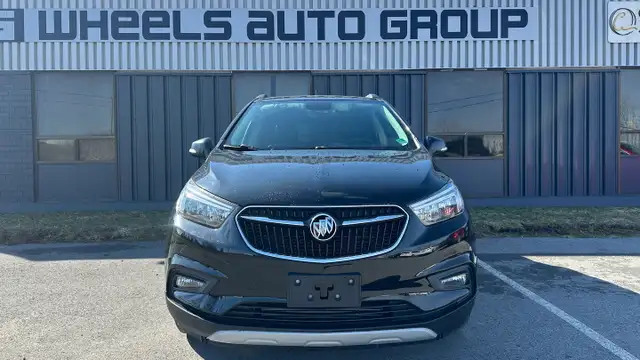 2019 Buick Encore Sport Touring - Photo 2