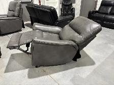 BarcaLounger leather rocker power recliner - Photo 2