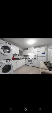 2 bedrooms Basement for rent - Photo 4