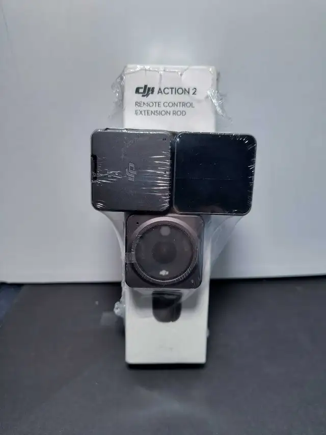 DJI ACTION 2 W/2 SCREENS   EXTENSION ROD