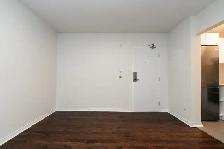 renovated studio, Church and Wellesley - ID 1154 - Photo 6