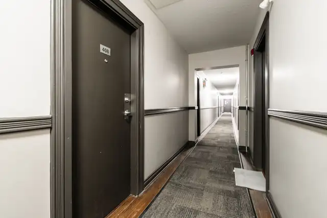 renovated studio, Church and Wellesley - ID 1154 - Photo 9