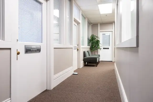 Small Private Offices For Lease near Geneva & Hwy 406 - Photo 9