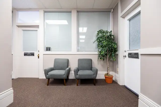 Small Private Offices For Lease near Geneva & Hwy 406 - Photo 10