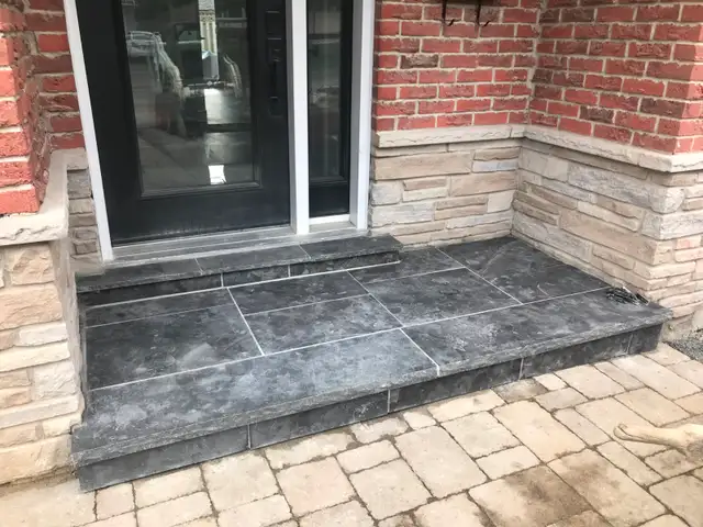 General Labourers – Construction (Concrete, Interlock & Decks) - Photo 3