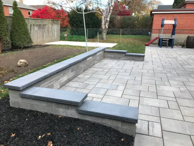 General Labourers – Construction (Concrete, Interlock & Decks) - Photo 4