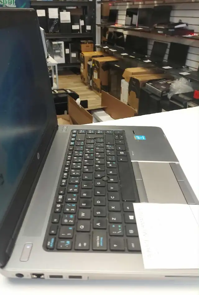 Laptop HP ProBook 640 G1 i5-4310M 8Go Ram SSD 250Go DVD Win11 - Photo 2
