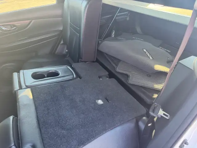 2015 Nissan Rogue SL AWD - Photo 14