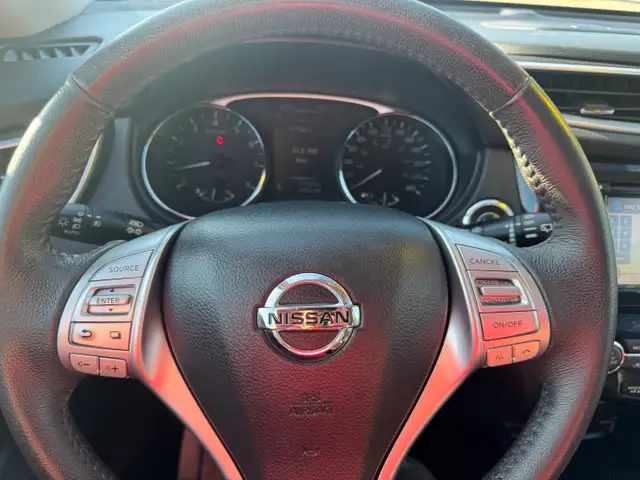 2015 Nissan Rogue SL AWD - Photo 19