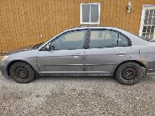 2005 Honda Civic - Photo 2