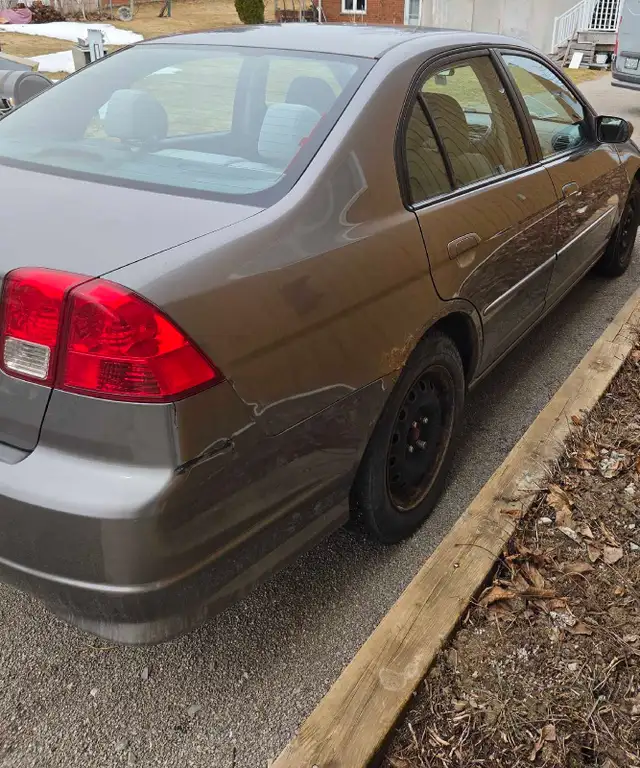 2005 Honda Civic - Photo 4