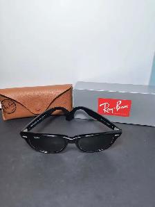 RAY-BAN WAYFARER CLASSIC RB2140