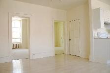 Beautiful 2 Bedroom Apartment - Photo 5