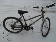 Fox River All Terrain mountain bike 26 inch tires 15 Speed