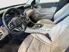 2020 Mercedes-Benz C300 4MATIC Sedan Extended warranty! Highly e - Photo 12