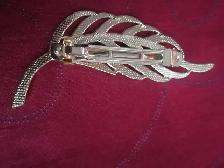 Dolce and Gabbana brooch leaf brooch pin $4 each