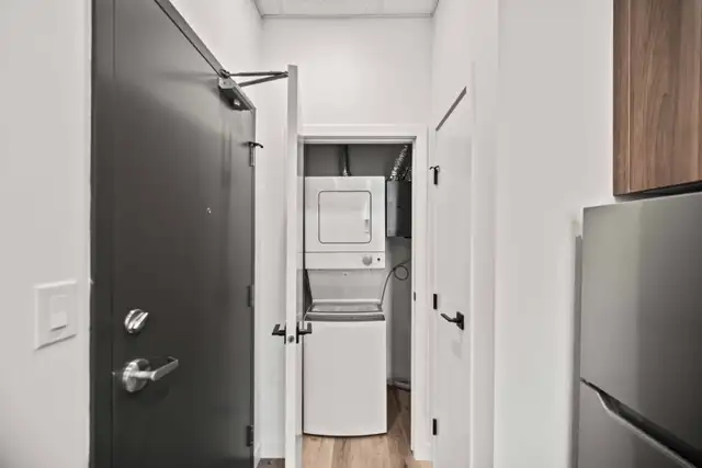 BRAND NEW 1 Bedroom Apartment! Move In Ready! - Photo 9