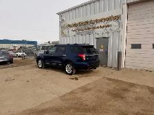 2012 Ford Explorer XLT 4WD - 7 Passenger - Photo 7