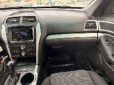 2012 Ford Explorer XLT 4WD - 7 Passenger - Photo 18