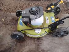 Radley Lawn Mower push  like new - Photo 2
