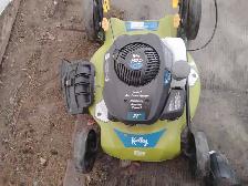 Radley Lawn Mower push  like new - Photo 3