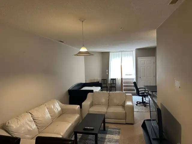 Furnished 1 Bd Condo Downtown -U/G Parking, Internet - Photo 12