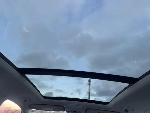 2011 Volkswagen Tiguan HIGHLINE 4 MOTION - Photo 13