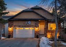 PRICE DROP! UPDATED 6 BED EDGEMONT WALK UP BUNGALOW FOR SALE