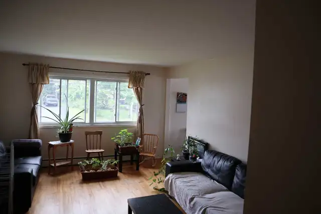 2 Bedroom Unit  For Rent - Crown Drive, Halifax - Photo 2